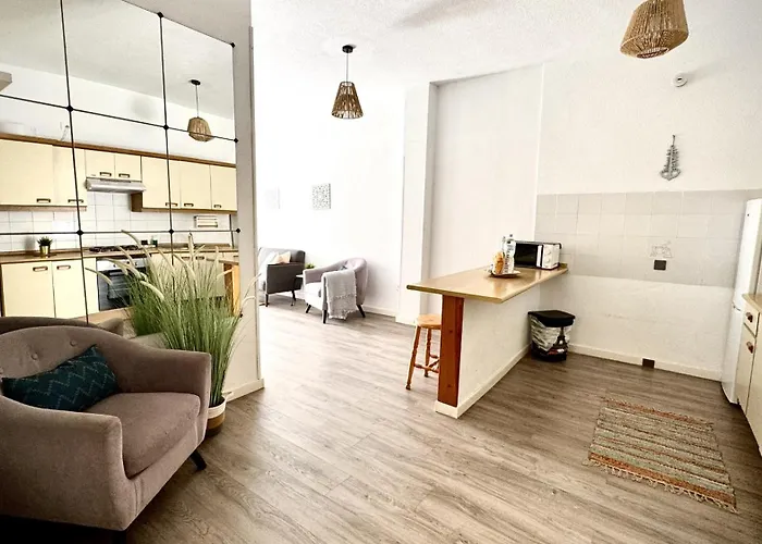 아파트 Nacar Golden By Deihu Experiences